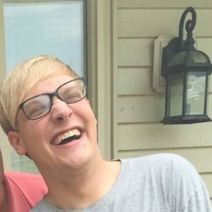 Meet your Posher, Ian